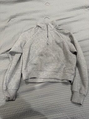Mystique Boutique Heather Gray Half-Zip Pullover Sweatshirt